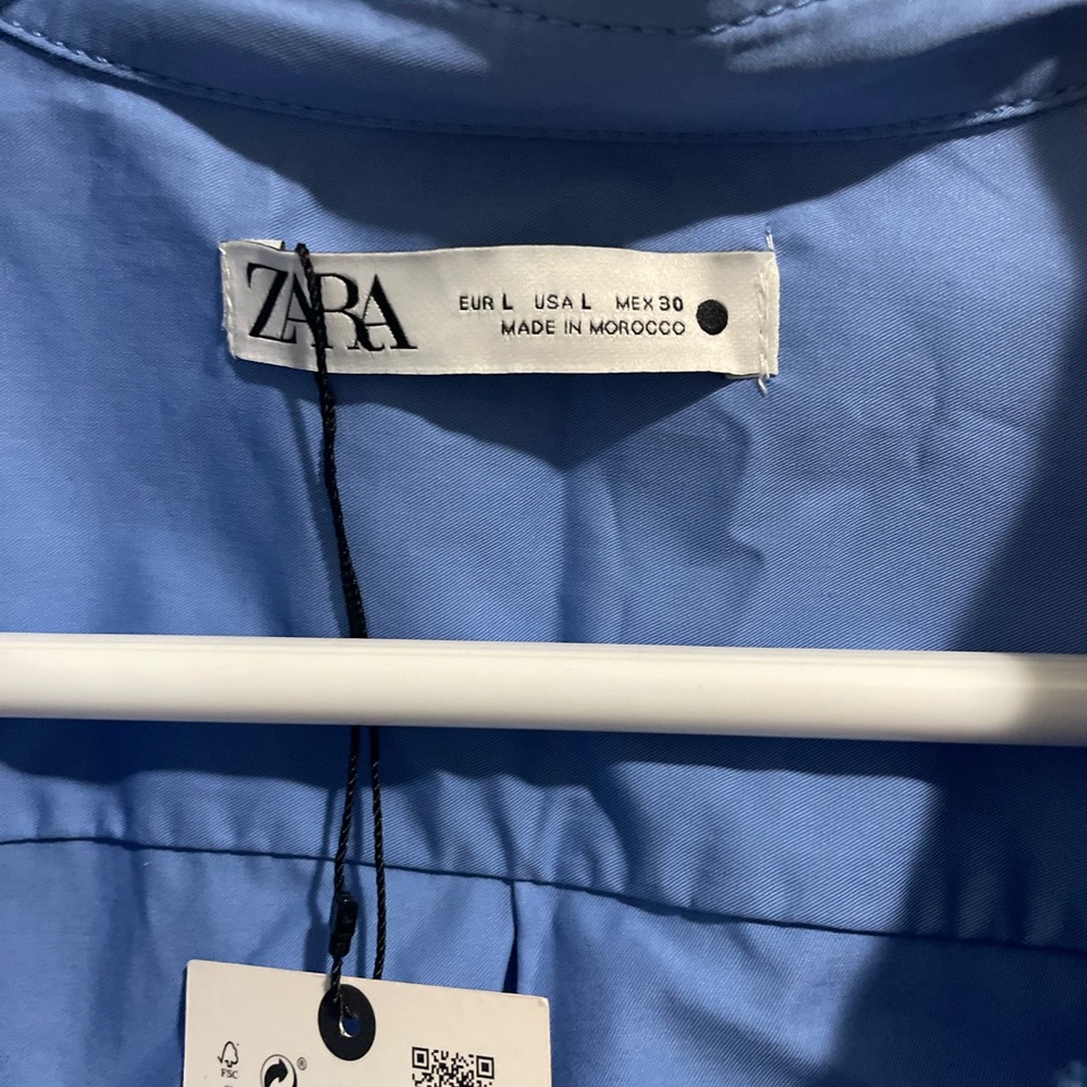 Bleu Zara dresse